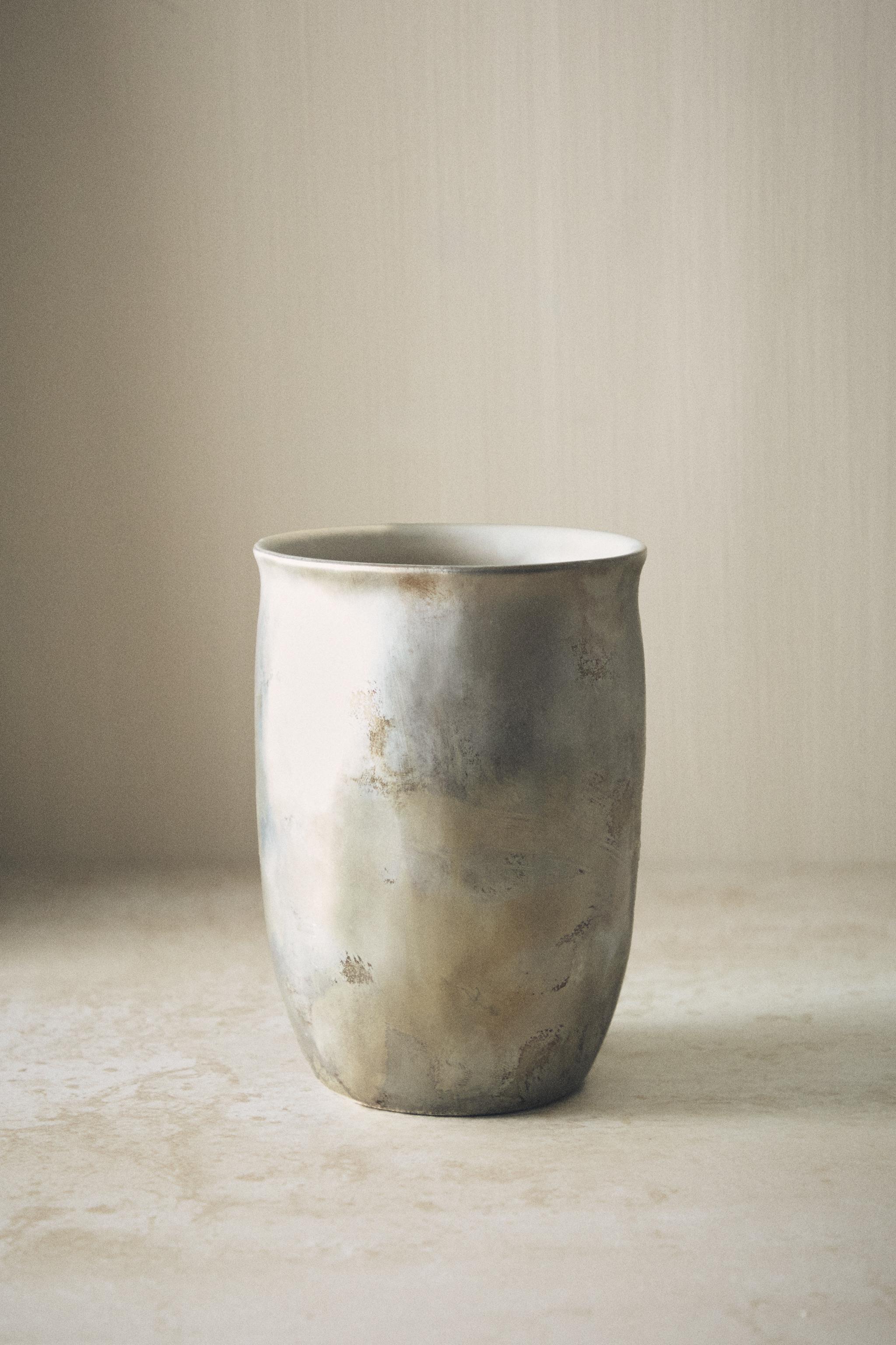 SHINY CERAMIC TOOTHBRUSH HOLDER